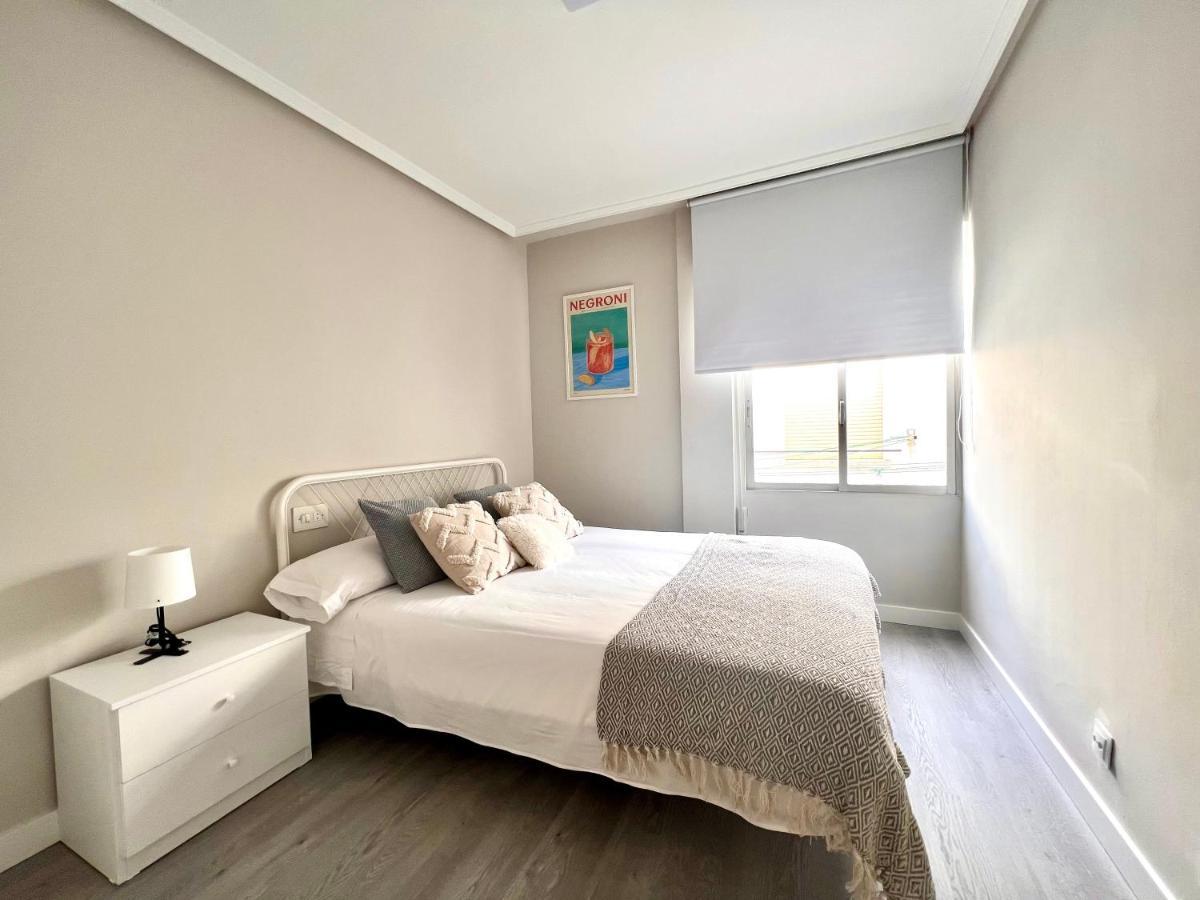 Housing Leon La Paloma Apartment Exterior photo